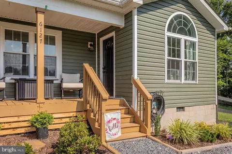 Exterior - 6127 Moore Ave, Mount Jackson, VA 22842 photo 6 of 11