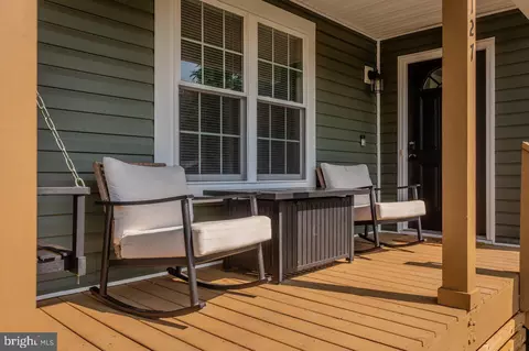 Exterior - 6127 Moore Ave, Mount Jackson, VA 22842 photo 7 of 11