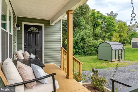 Exterior - 6127 Moore Ave, Mount Jackson, VA 22842 photo 14 of 25