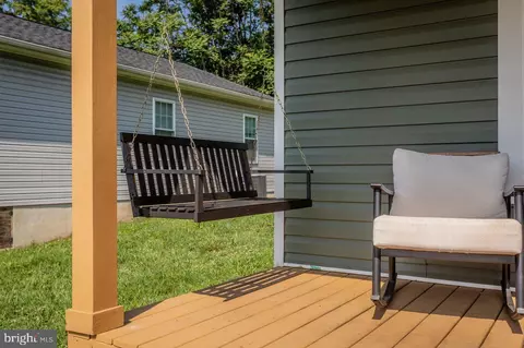 Exterior - 6127 Moore Ave, Mount Jackson, VA 22842 photo 8 of 11