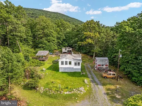 317 Vale Vista Dr, Edinburg, VA 22824