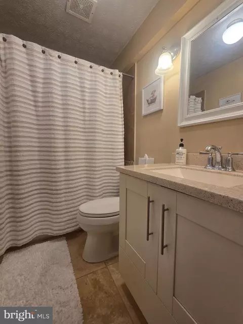 Bath - 361 The Hl, Basye, VA 22810 photo 2 of 3