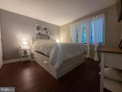 Bedroom - 361 The Hl, Basye, VA 22810 photo 3 of 4