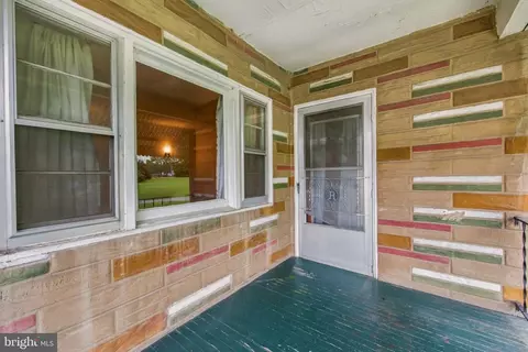 Exterior - 255 Nelson St, Mount Jackson, VA 22842 photo 1 of 1