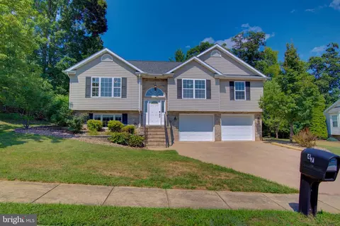 47 Stuart Ct, Strasburg, VA 22657