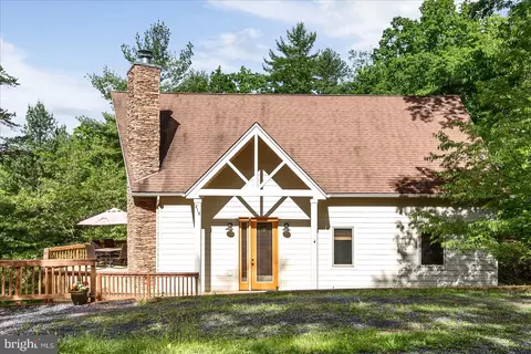 Exterior - 218 Nelson Way, Basye, VA 22810 photo 5 of 10