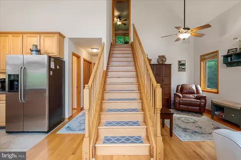 Entry Way - 218 Nelson Way, Basye, VA 22810 photo 4 of 4