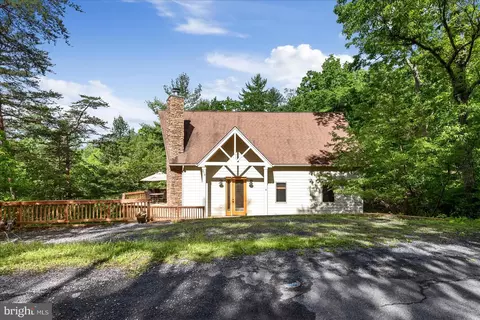 Exterior - 218 Nelson Way, Basye, VA 22810 photo 4 of 10