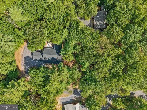 View/Area - 122 Forrest St, Basye, VA 22810 photo 6 of 6