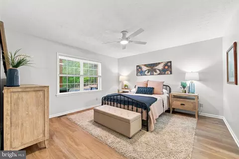 Bedroom - 122 Forrest St, Basye, VA 22810 photo 1 of 5