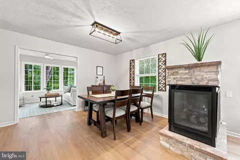 Dining - 122 Forrest St, Basye, VA 22810 photo 2 of 2