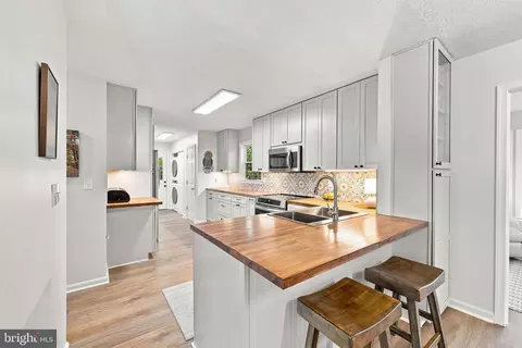 Kitchen - 122 Forrest St, Basye, VA 22810 photo 2 of 3