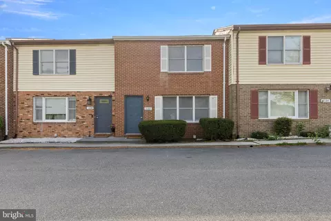 1122 Wadewood Ct, Woodstock, VA 22664