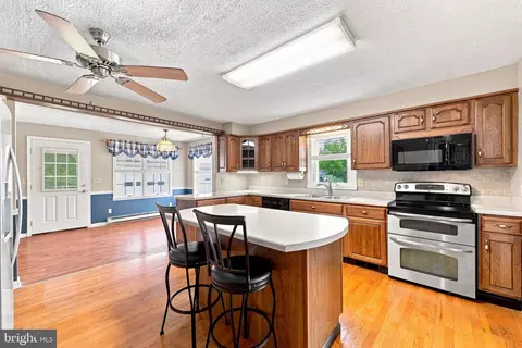 Kitchen - 1749 Georgetown Rd, Mount Jackson, VA 22842 photo 1 of 4