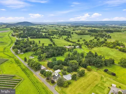 View/Area - 1749 Georgetown Rd, Mount Jackson, VA 22842 photo 8 of 12