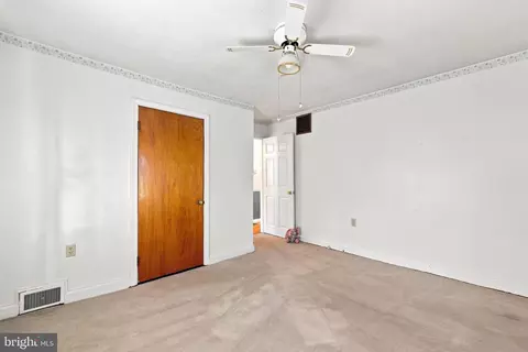 Bedroom - 1749 Georgetown Rd, Mount Jackson, VA 22842 photo 4 of 8