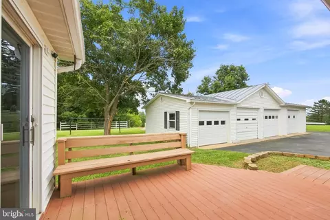 Exterior - 1749 Georgetown Rd, Mount Jackson, VA 22842 photo 7 of 10