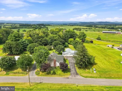 View/Area - 1749 Georgetown Rd, Mount Jackson, VA 22842 photo 1 of 12