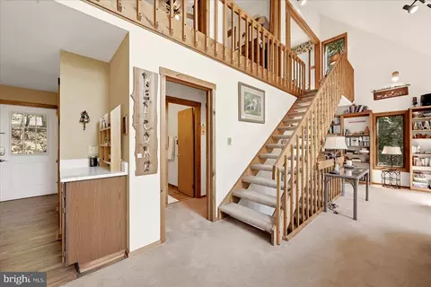 Entry Way - 51 Forrest St, Basye, VA 22810 photo 4 of 8