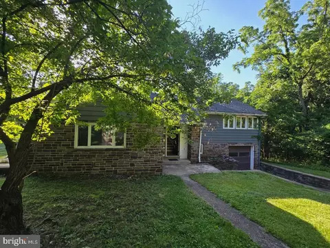 769 S Water St, Woodstock, VA 22664