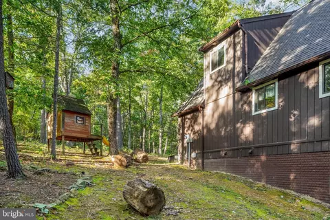 Exterior - 31 Willow Ln, Mount Jackson, VA 22842 photo 7 of 9