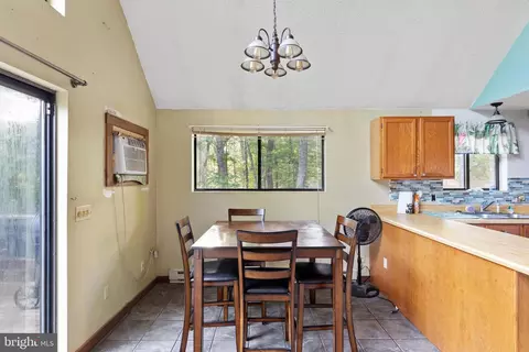 Dining - 31 Willow Ln, Mount Jackson, VA 22842 photo 1 of 1