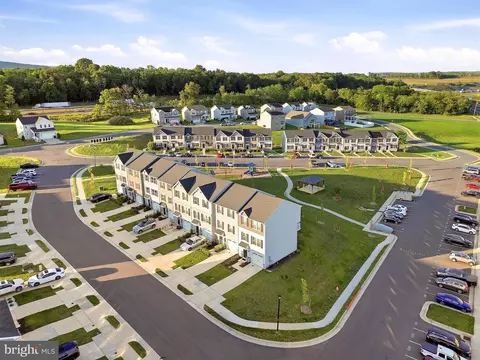 400 Williams St, Strasburg, VA 22657