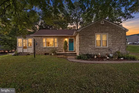 299 Keller Rd, Toms Brook, VA 22660