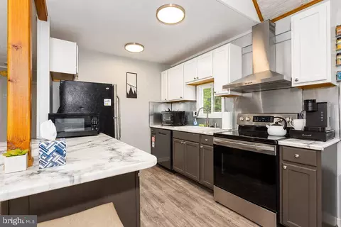 Kitchen - 190 Longstreet St, Basye, VA 22810 photo 2 of 2