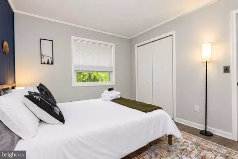 Bedroom - 190 Longstreet St, Basye, VA 22810 photo 3 of 6