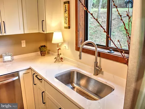 Kitchen - 63 Fairway Dr, Basye, VA 22810 photo 1 of 8