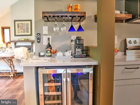 Kitchen - 63 Fairway Dr, Basye, VA 22810 photo 3 of 8