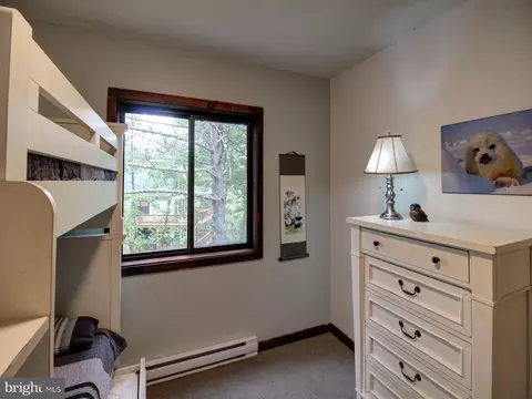 Bedroom - 63 Fairway Dr, Basye, VA 22810 photo 6 of 7