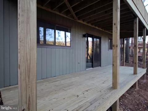 Exterior - 63 Fairway Dr, Basye, VA 22810 photo 7 of 7