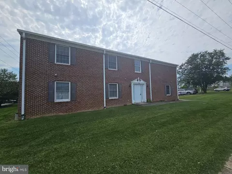 9200 N Congress St, New Market, VA 22844