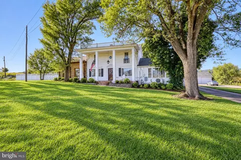 28427 Old Valley Pike, Toms Brook, VA 22660