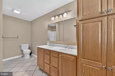 Bath - 6161 Randall St, Mount Jackson, VA 22842 photo 6 of 6