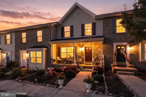 132 Founders Way, Strasburg, VA 22657