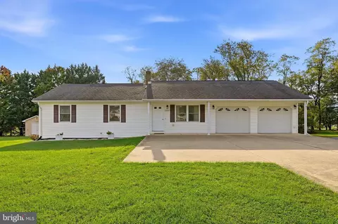 1229 Ox Rd, Woodstock, VA 22664