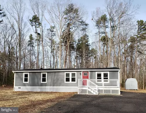7725 Locklear Landing Dr, Spotsylvania, VA 22551