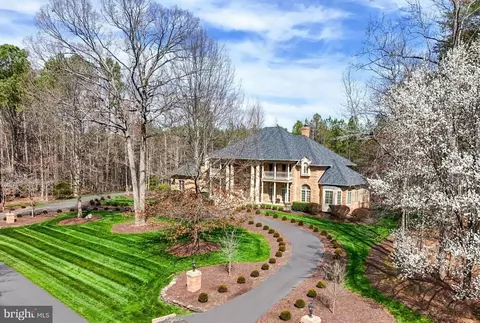 11305 Fawn Lake Pkwy, Spotsylvania, VA 22551