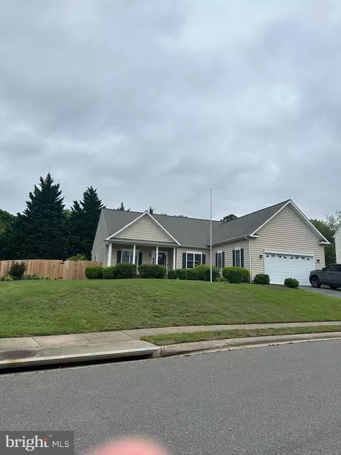 9821 Foxton Pl, Fredericksburg, VA 22408