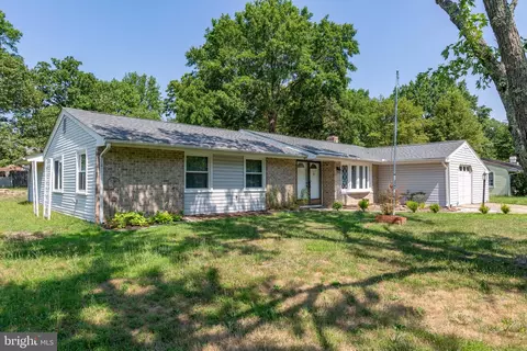 3211 Waverly Dr, Fredericksburg, VA 22407