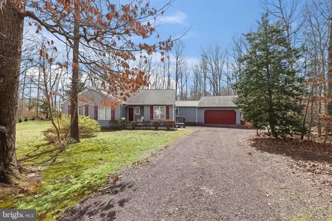 707 Halleck Ct, Fredericksburg, VA 22407
