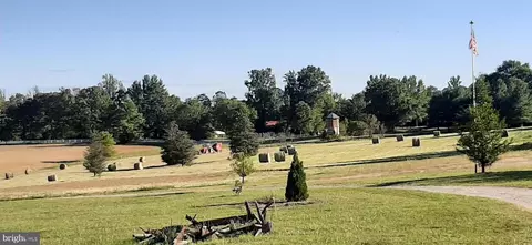 5902 Patriot Hwy, Woodford, VA 22580