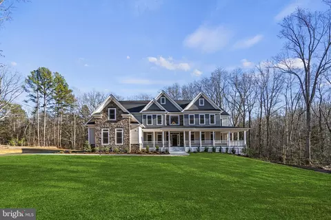 5908 Copper Mill Dr, Fredericksburg, VA 22407