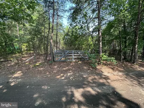 9937 Hayden Rd, Spotsylvania, VA 22551