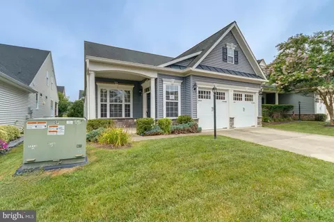 12524 Regiment Ln, Fredericksburg, VA 22407
