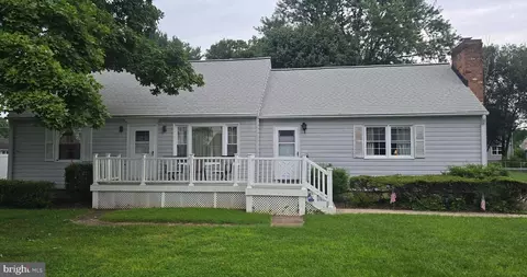 205 Hamilton St, Fredericksburg, VA 22408