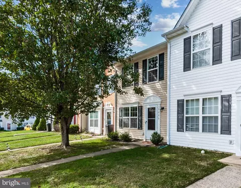 9806 Coventry Creek Dr, Fredericksburg, VA 22408